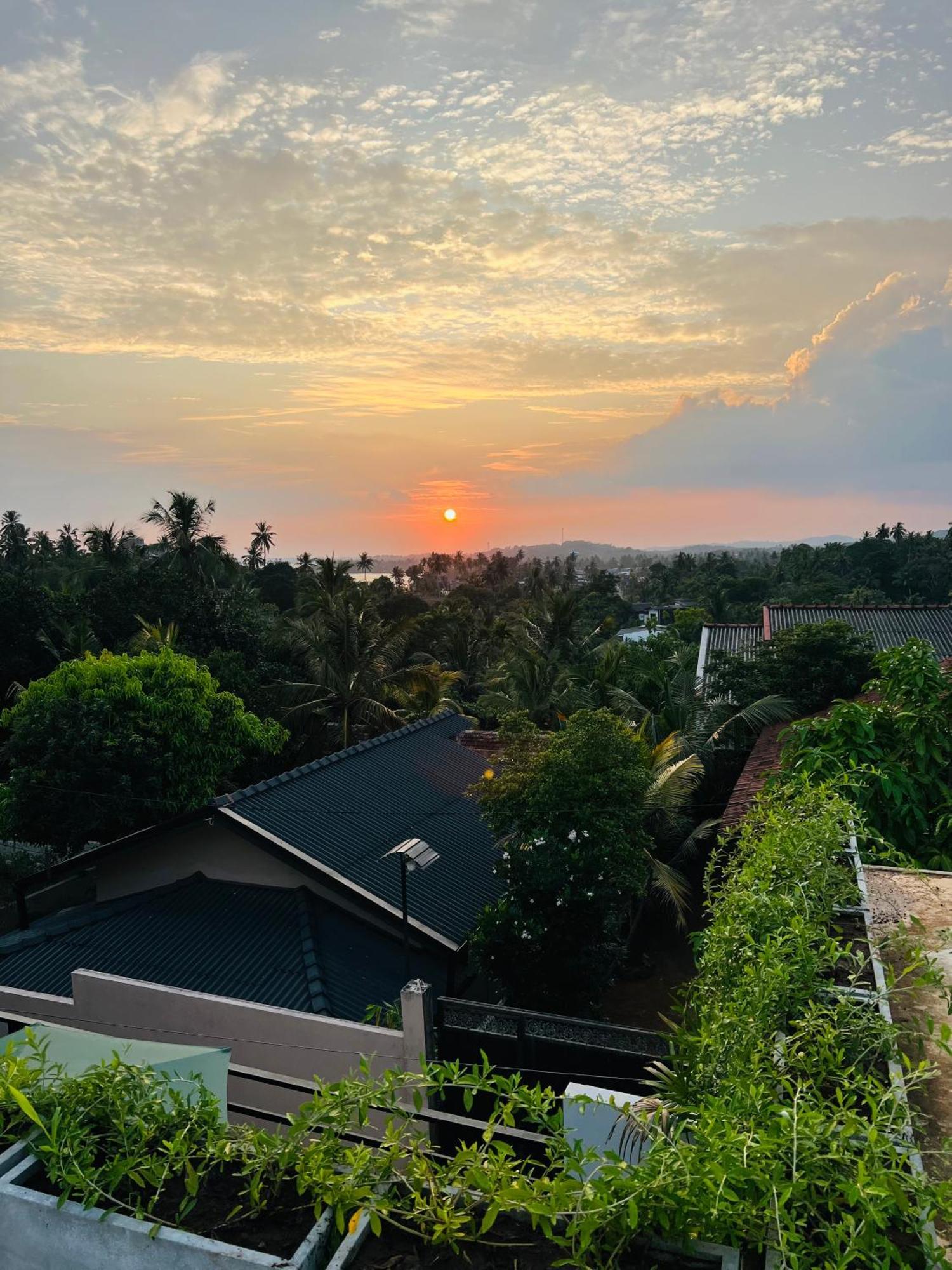 Bed and Breakfast Sunset Bay Диквелла Экстерьер фото